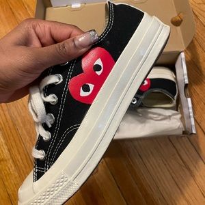 Comes Des Garçons Low Top Sneakers